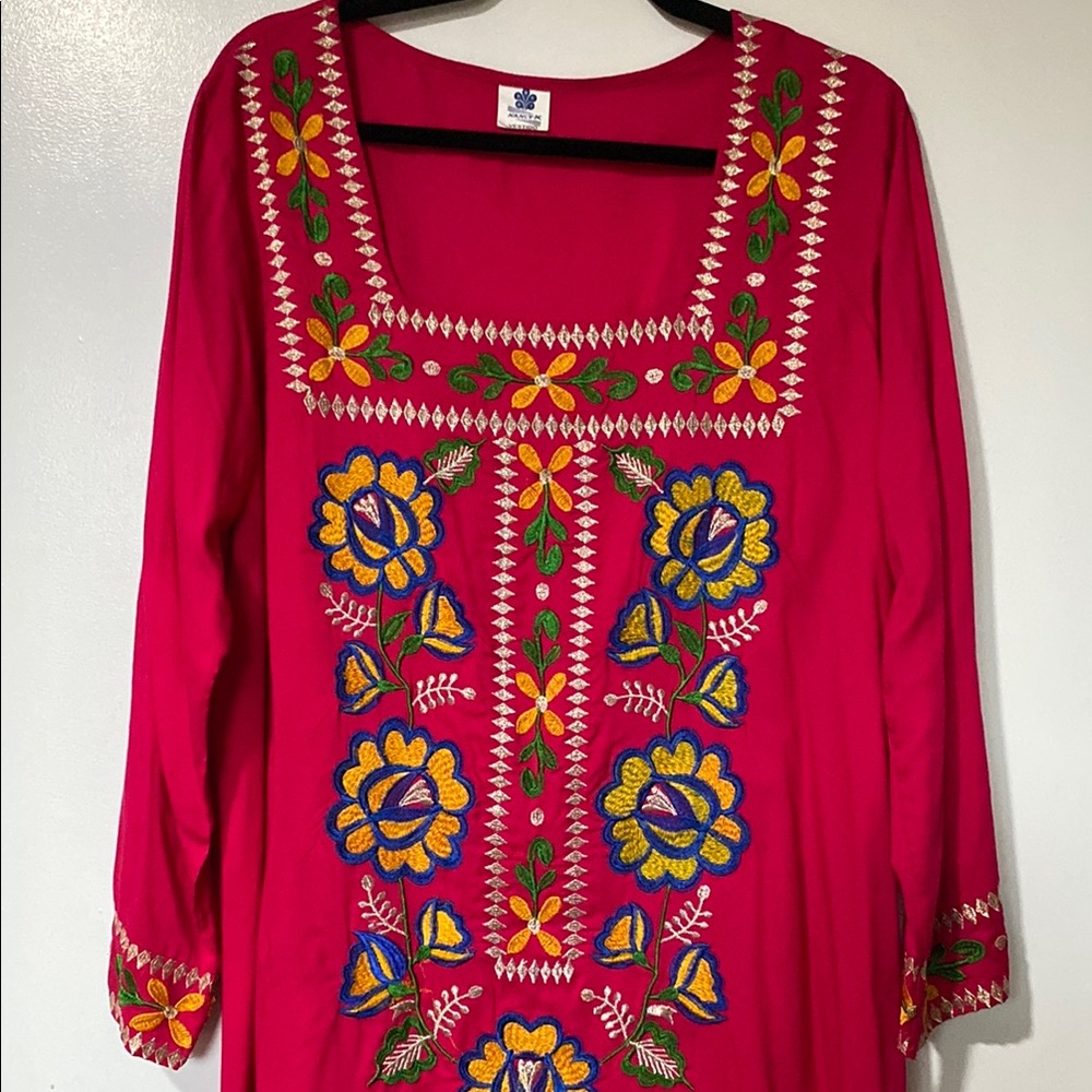 Embroidered Floral Long Sleeve Dress - Red